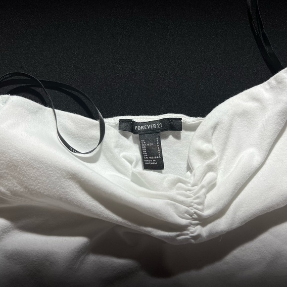 White body suit. - Picture 4 of 4